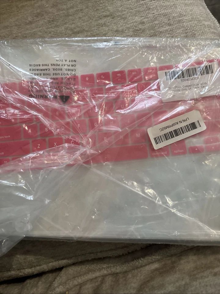 May Chen Case for MacBook Pro 14 Inch Pink/Blue Flowers With Pink Keyboard Cover - Image 4 of 4