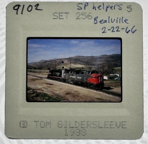 Original 35mm Train Slide Southern Pacific SP 9102 Helpers Bealville 1966