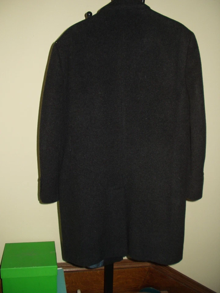 Calvin Klein Charcoal Overcoat Coat Wool Cashmere Classic Tailored Sz 42R - Image 3 of 3