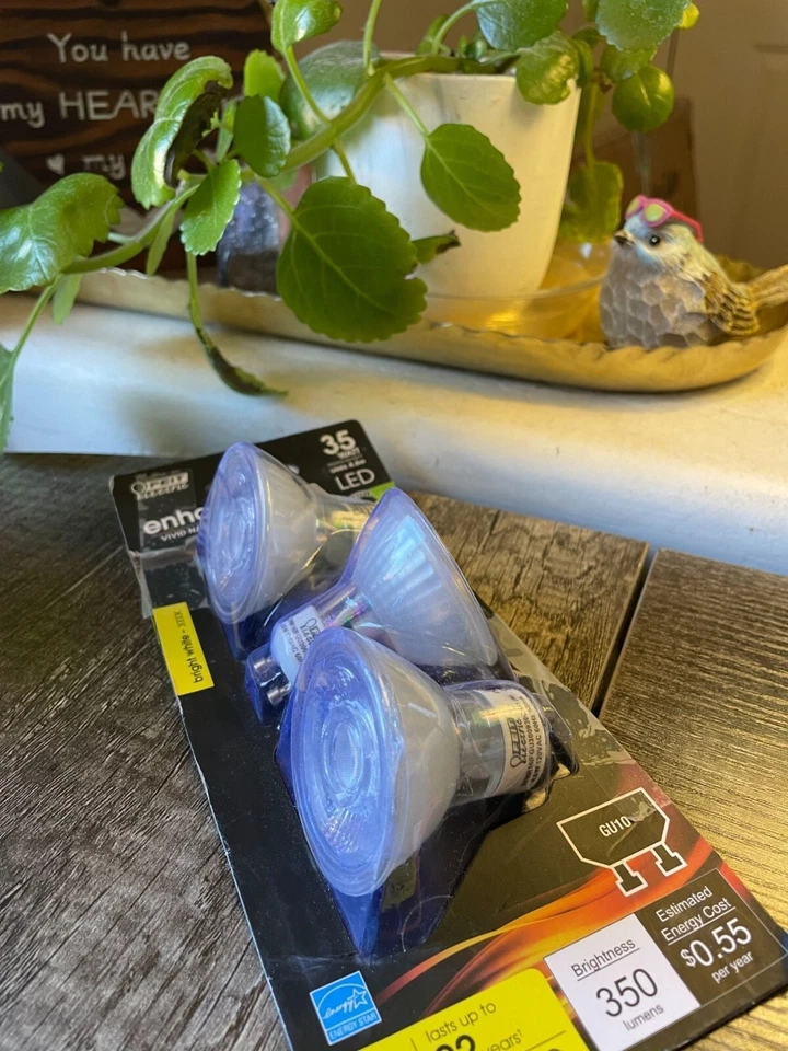 Feit Electric 35W Equivalent Bright White 3000K GU10 MR16 Bi Pin Base Light Bulb - Image 4 of 4