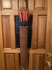 CUSTOM HANDMADE TRADITIONAL ARCHERY BACK QUIVER