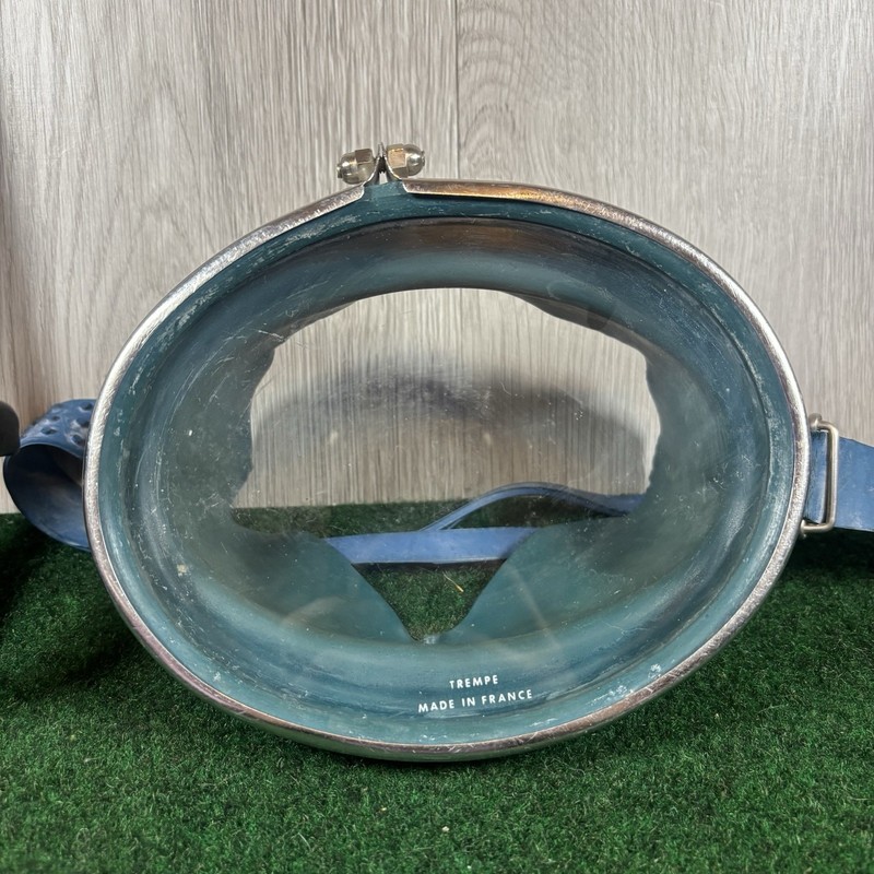Vintage CHAMPION Diving Mask - Made in France - Teal Rubber - W/ Snorkel