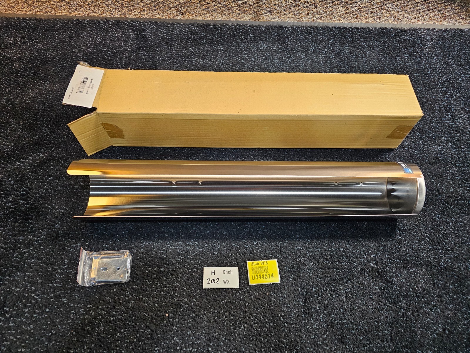 San Jamar L3400 Wall-Mount Lid Dispenser for 12-24 Ounce Cup Lids