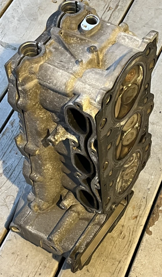 Porsche M97 3.4/3.6L cil #4-6 culata completa 2008 911/997 987.104.913.00 Foto 4 de 4