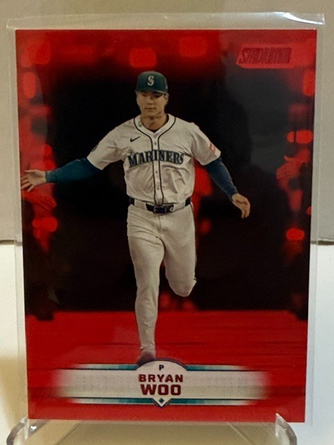 2025 Topps Stadium Club - Bryan Woo #197 Red Foil - Seattle Mariners