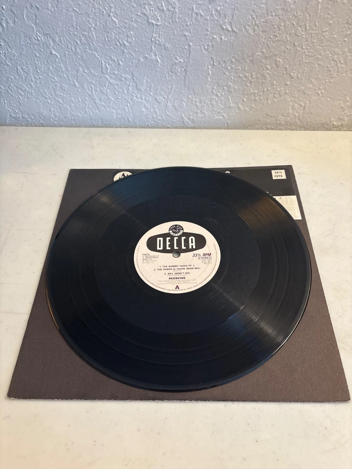 REDSKINS POWER IS YOURS 10" 1986 DECCA FXT 3 VINYL UK PRESSING PUNK NEW WAVE VG+ - Image 2 of 3