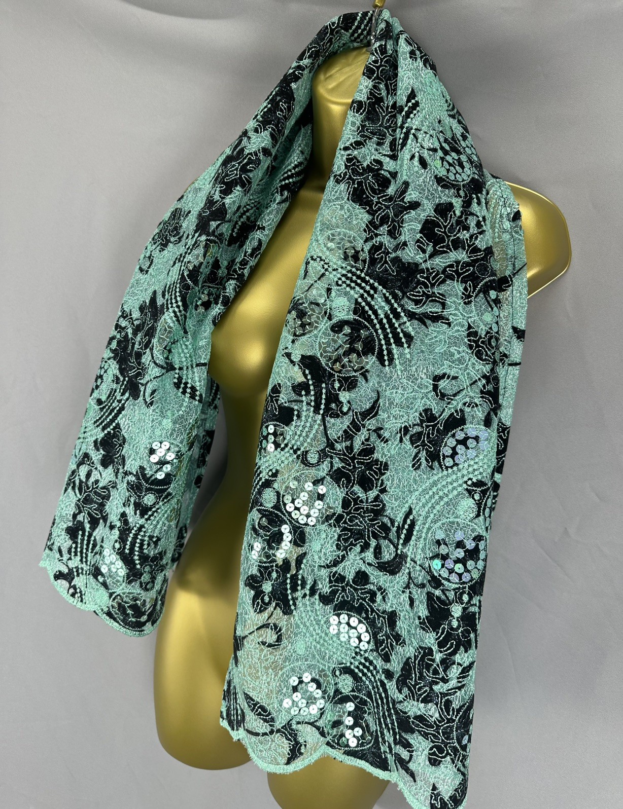 Turquoise/black patterned sequinned stunning occa… - image 11