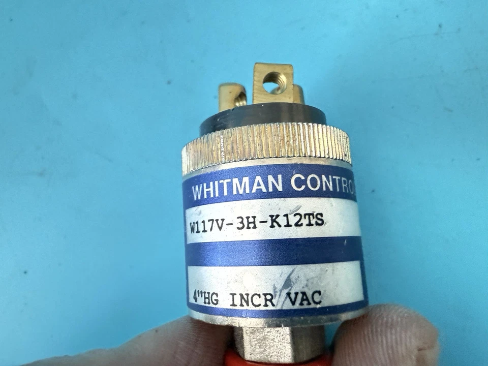 "Lote de 4 nuevos controles Whitman W117V-3H-K12TS interruptor de presión de vacío 4"" Hg INCR VA" Foto 3 de 4