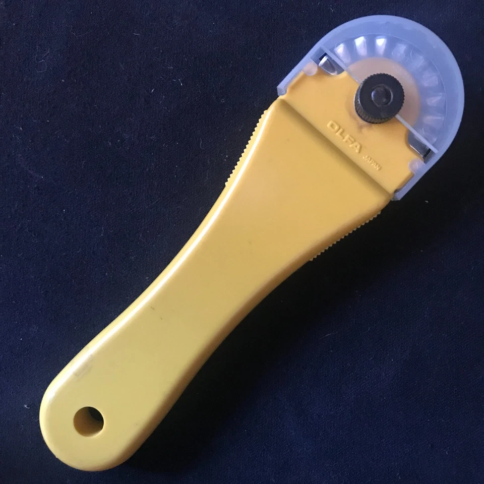 Cortador de rosado OLFA PIK Wave Foto 3 de 4