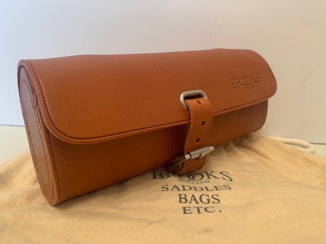 brooks d shaped saddle bag