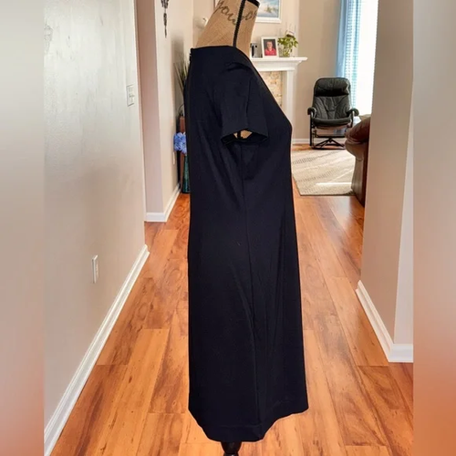Brooks Brothers Little black dress, short sleeve Button shoulder NWT size 6 - Picture 3 of 12