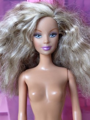 Fashion fever avenue Barbie nude used good condition mackie Headmold my scene