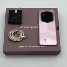 Honor Magic6 RSR Porsche Design Phone - usage example