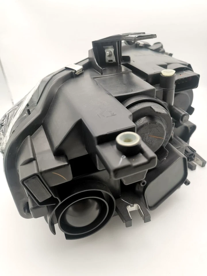 Faro lateral para Audi A4 Mk3 3/2008-5/2012 pasajeros Foto 2 de 4