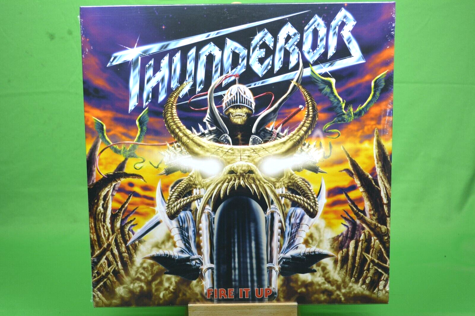 THUNDEROR - Fire It Up - Vinyl (LP) COLD TEARS/ON THE RUN/                  C489