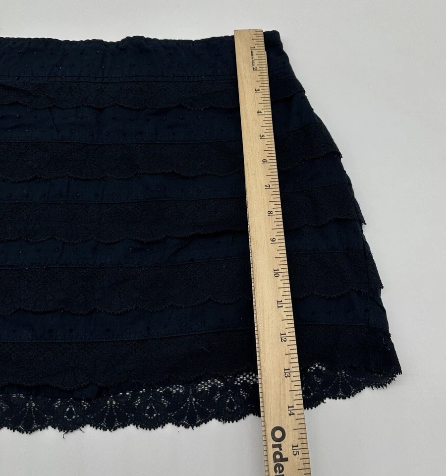 Hollister Mini Skirt Jrs Lace Swiss Dot Tiered Layers Elastic Navy Blue Sz M - Image 4 of 4