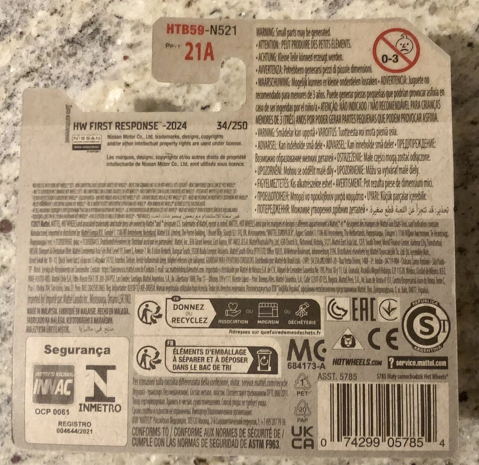 Hot Wheels NISSAN PATROL CUSTOM ROSSA 2024 1:64 - Immagine 2 di 2