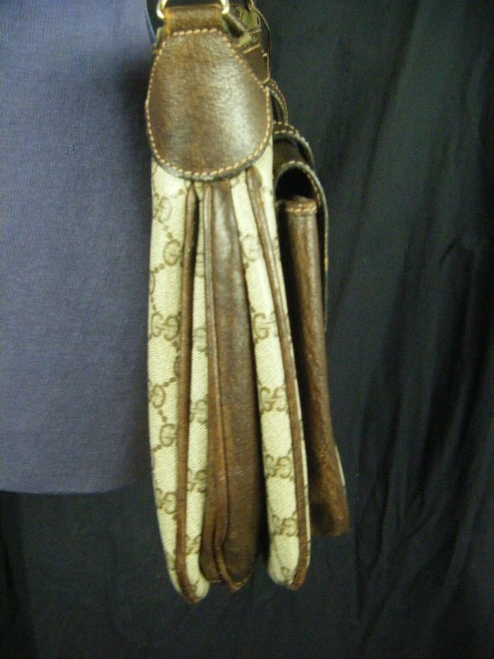 Bolso de Hombro de Viaje GUCCI De Colección Años 70 Hecho a Medida Raro Marrón Monograma GG Foto 4 de 4