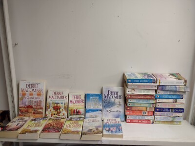 Random Lot of 10 Debbie Macomber Romance UNSORTED Paperback Book MIX