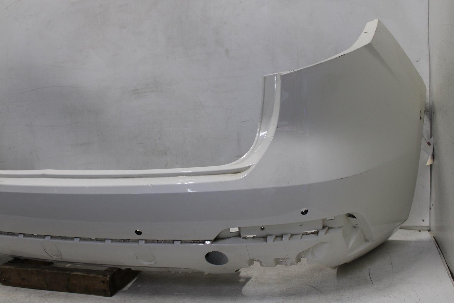 Rear Bumper Assembly MASERATI LEVANTE 18