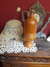 Portaaghi vintage in legno faggio tornito a mano ghianda Cucito Ricamo