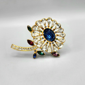 Authentic Vintage Retro Multicolor Marquise Rhinestone Flower Gold Plated Pot Metal Brooch