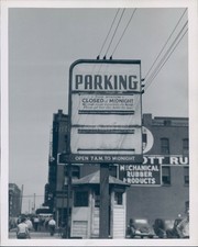 1946 Photo Parking Sign Mechanical Rubber Products Buildings Street People Press
