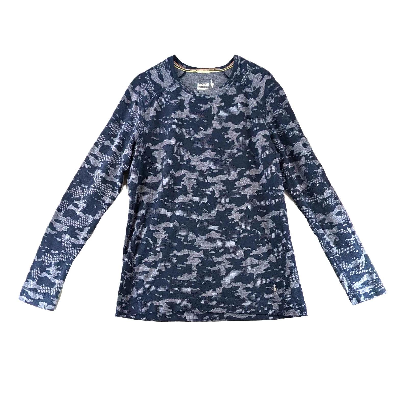 Smartwool Merino 250 Wool Base Layer Shirt Womens Size XL Top Camo Print Navy
Opens in a new window