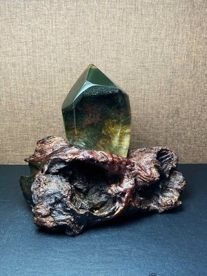 Top Natural garden ghost phantom Quartz Crystal Mineral specimen+base