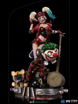 Iron Studios Harley Quinn 1/3 Scale Resin Statue 26'' High Model 3