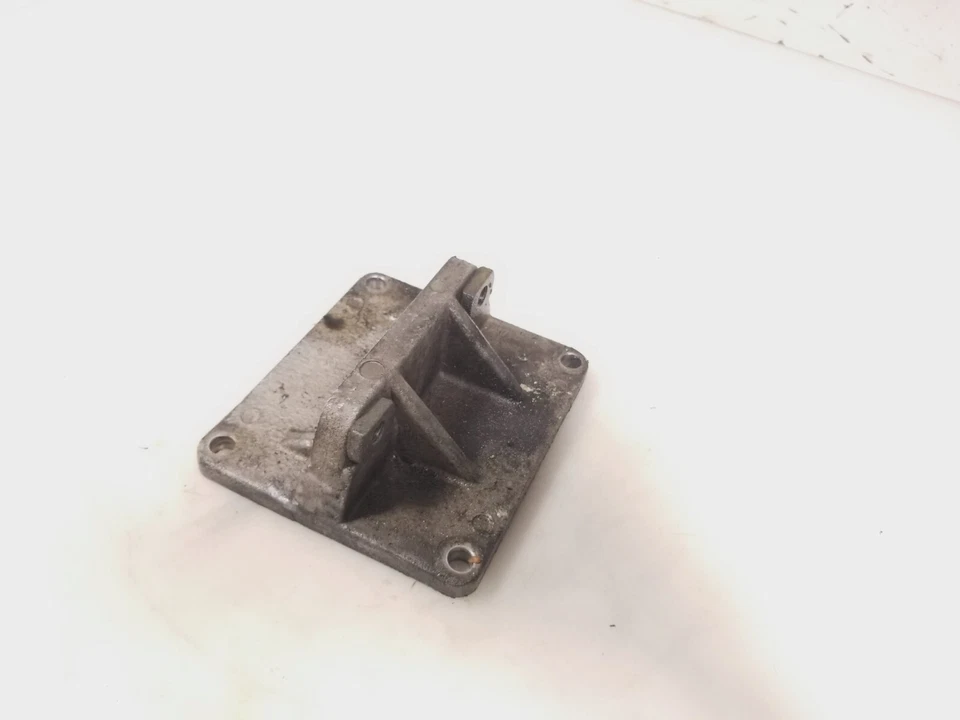 84 Harley FLHT FLHTC Electra Glide Classic suporte de montagem de transmissão trans - Imagem 3 de 4