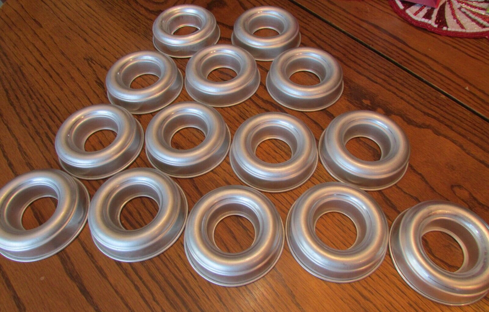 14 VINTAGE MINI ALUMINUM JELLO/GELATIN MOLDS-ICE RINGS-WREATHS-HOLIDAY-CRAFTS