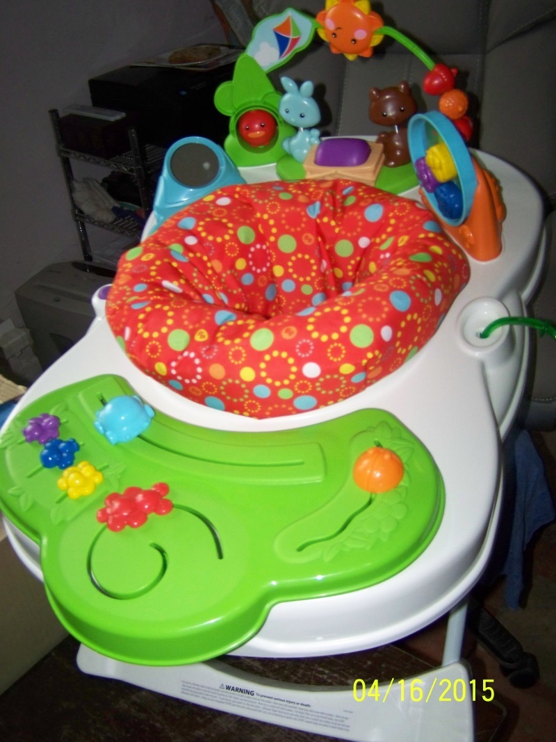 Siège jeu et repas Fisher Price plastique blanc et vert nomade