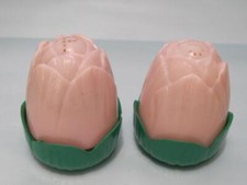 Vintage Jaden Rose Bud Salt & Pepper Shakers - 2 1/2