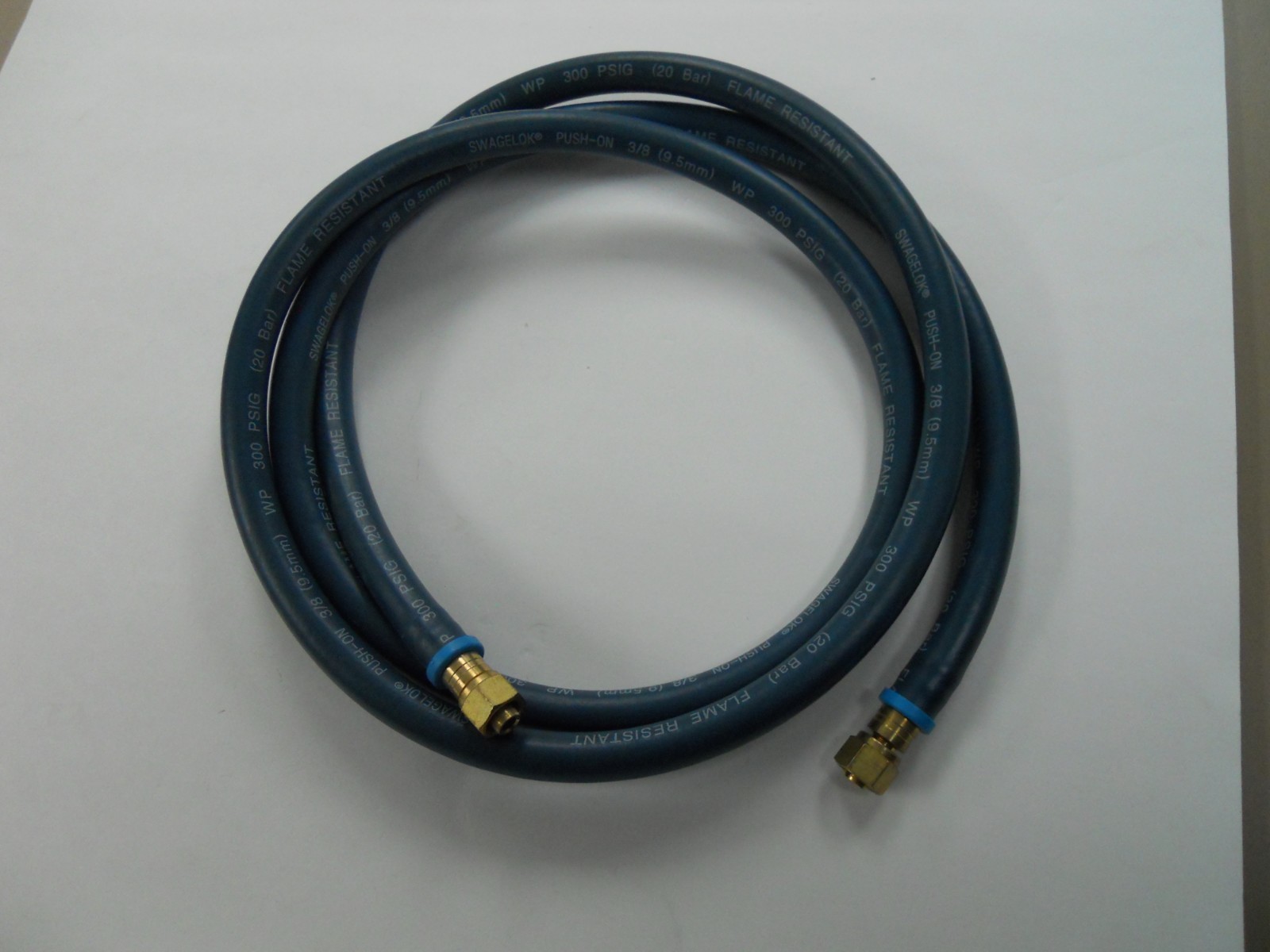 Swagelok Push On 3/8" (9.5 mm) WP300 PSIG (20 Bar) Flame Resistant Hose