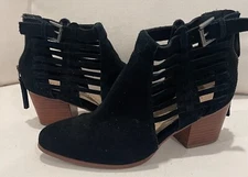 Sole Society Buckle Ankle Bootie size 7 EUC