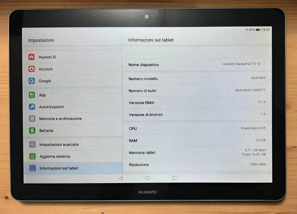 Tablet HUAWEI MediaPad T3 10, Grigio, 16GB, 2GB RAM, Wi-Fi + Cavo Micro-USB - Immagine 3 di 4