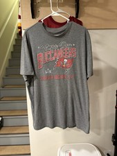 Tampa Bay Buccaneers NFL Super Bowl LV Champs T-Shirt Mens XL