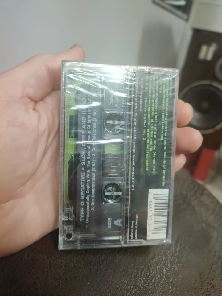 TYPE O NEGATIVE SLOW DEEP AND HARD CASSETTE Tape Metal Roadracer RR9313 Sealed - Image 3 of 4