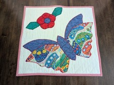 20.25"x 19" QUILTED CENTERPIECE made w/up-cycled VTG QUILT w/BUTTERFLY Applique