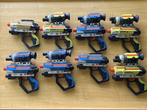 2007 Jakks Pacific Laser Challenge Pro Green and Blue Laser Gun Tag Lot Scopes!