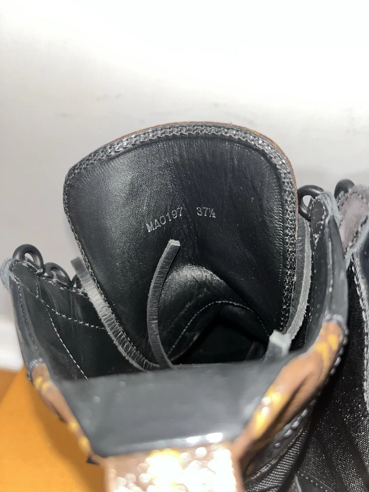 Louis Vuitton Women's Monogram Laureate Desert Combat Boots Size 37 1/2 - Image 4 of 4