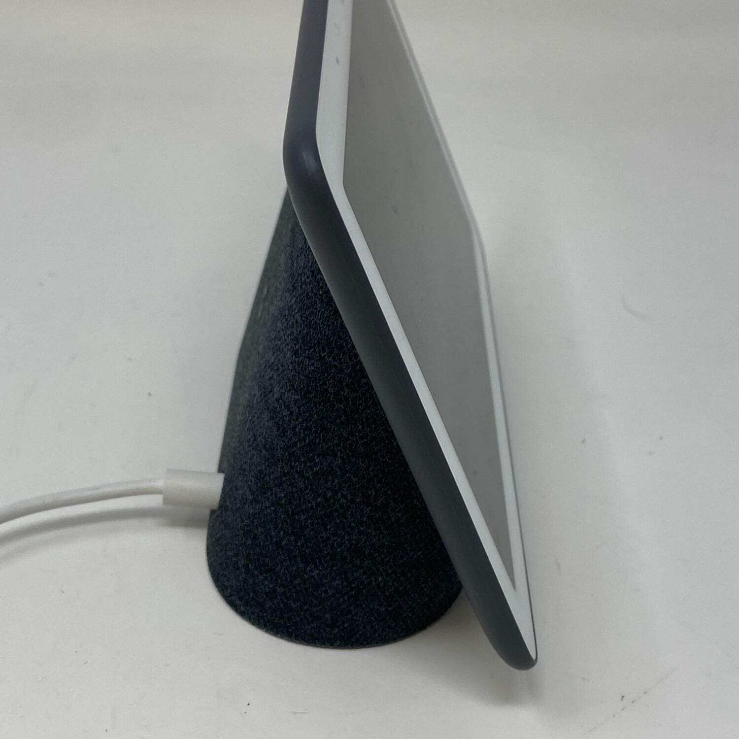 Google Nest Hub 1st Gen H1A Smart Display Speaker /Charcoal