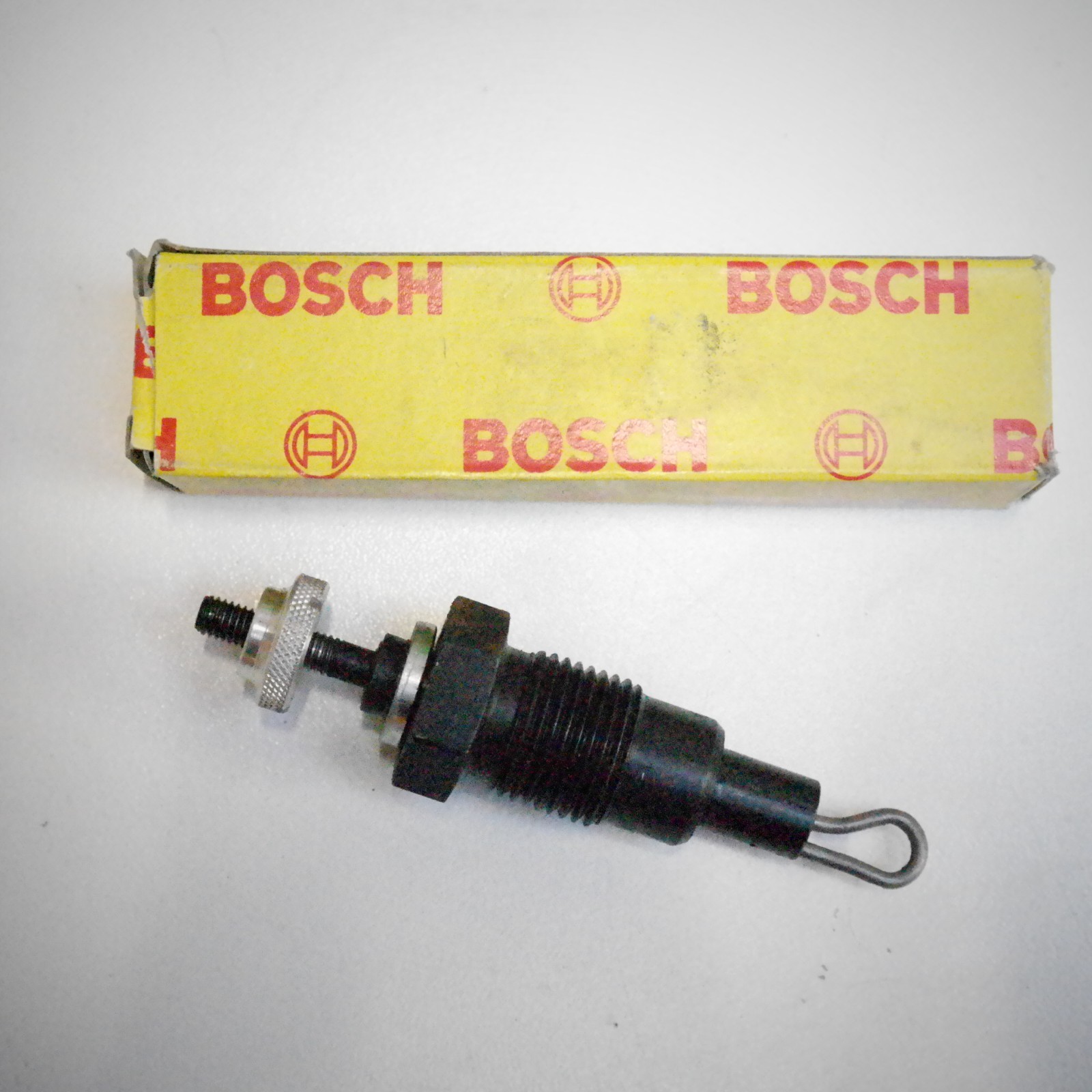 Bougie préchauffage Mercedes 170 W136 W191 Bosch 0250001010 pour moteur diesel de collection OM636