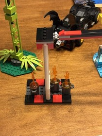 LEGO DC Comics Super Heroes: Jokerland (76035) 