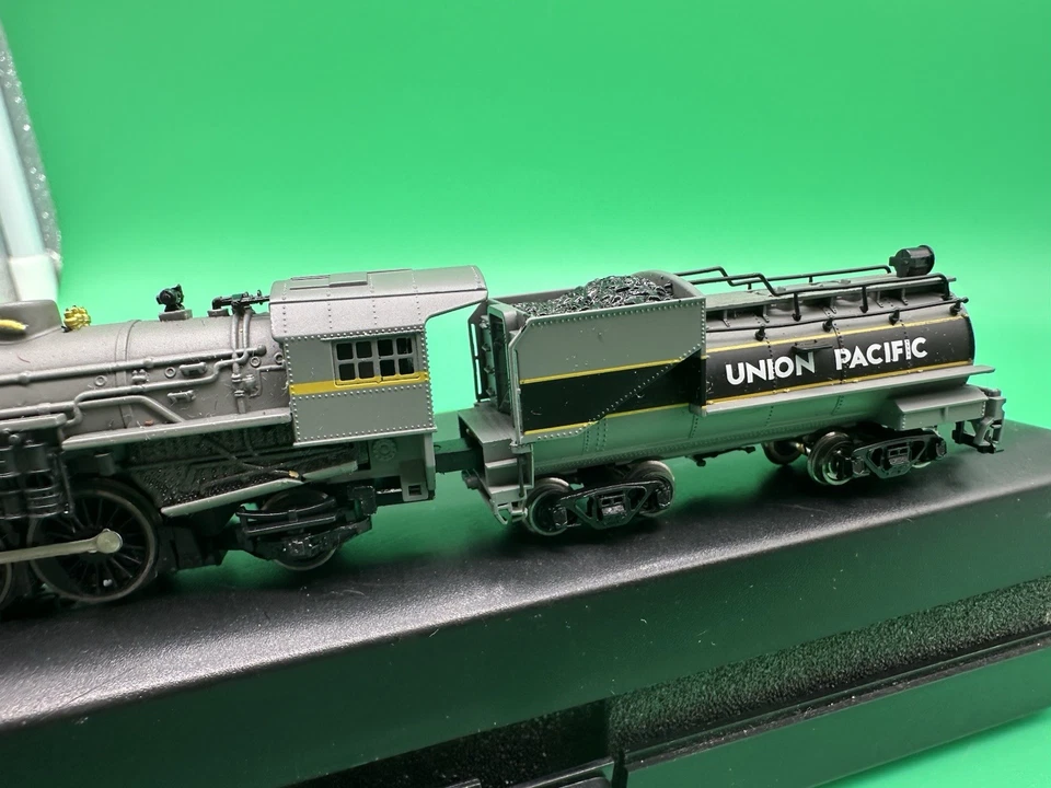 N Scale 5613 USRA , Union Pacific UP #3219 Train In Case Model Power - Image 4 of 4