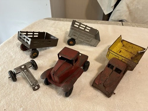 Marx Vintage Pressed Steel Toy Trucks, Trailers &  Dump Truck Lot  5 vehicles