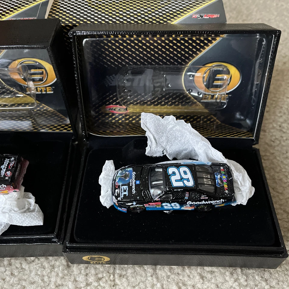 #29 KEVIN HARVICK 2002 GM GOODWRENCH ACTION E.T. 1/64 RCCA ELITE  LOT OF TWO - Image 3 of 4
