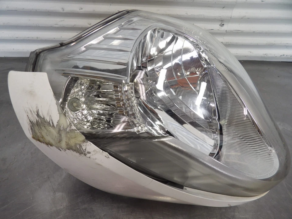 13 Hyosung GT250 前大灯头灯总成 35100HM8170 — 第 2/4 张图片