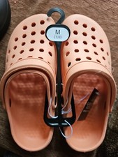 New Garden Clogs for Men and Women Slip on Comfortable Breathable Size 7-8 Peach